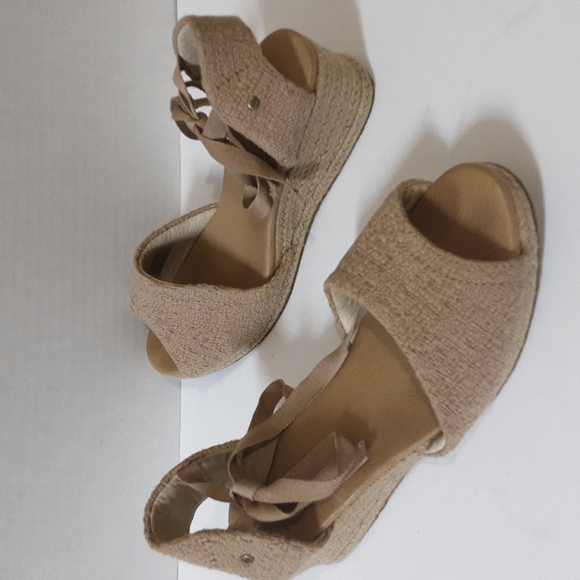 Ugg Australia Delmar espadrille wedge sandals cotton Weave upper natural size 9 - Picture 11 of 11